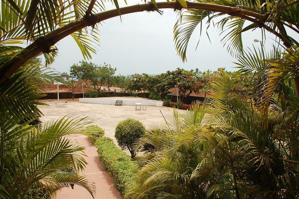 The International Centre Goa Hotel Panaji Ngoại thất bức ảnh