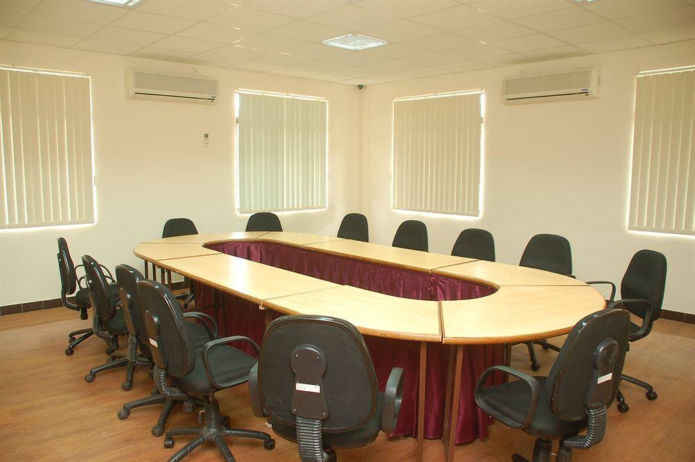 The International Centre Goa Hotel Panaji Ngoại thất bức ảnh