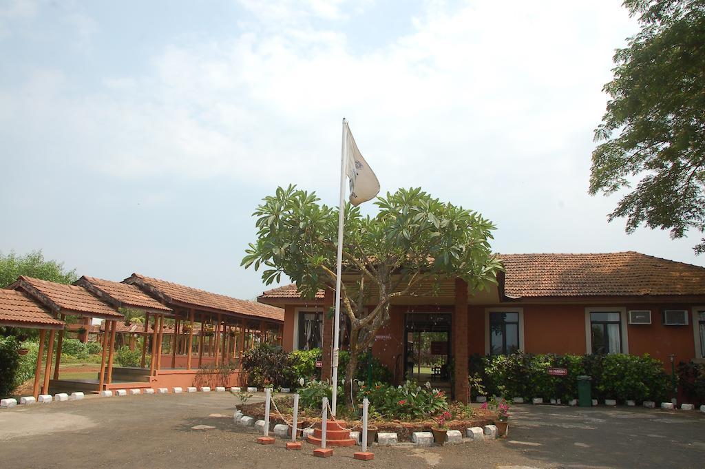 The International Centre Goa Hotel Panaji Ngoại thất bức ảnh